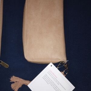 Thirty-One Beige Wallet with Tassel